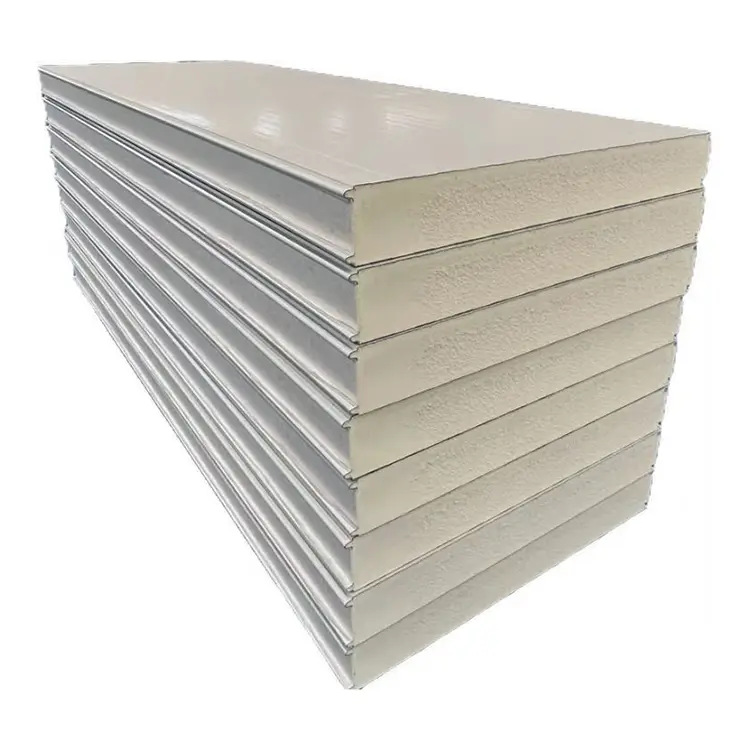 Proč jsou PUR izolační panely nejlepší volbou pro chladírenské a průmyslové budovy